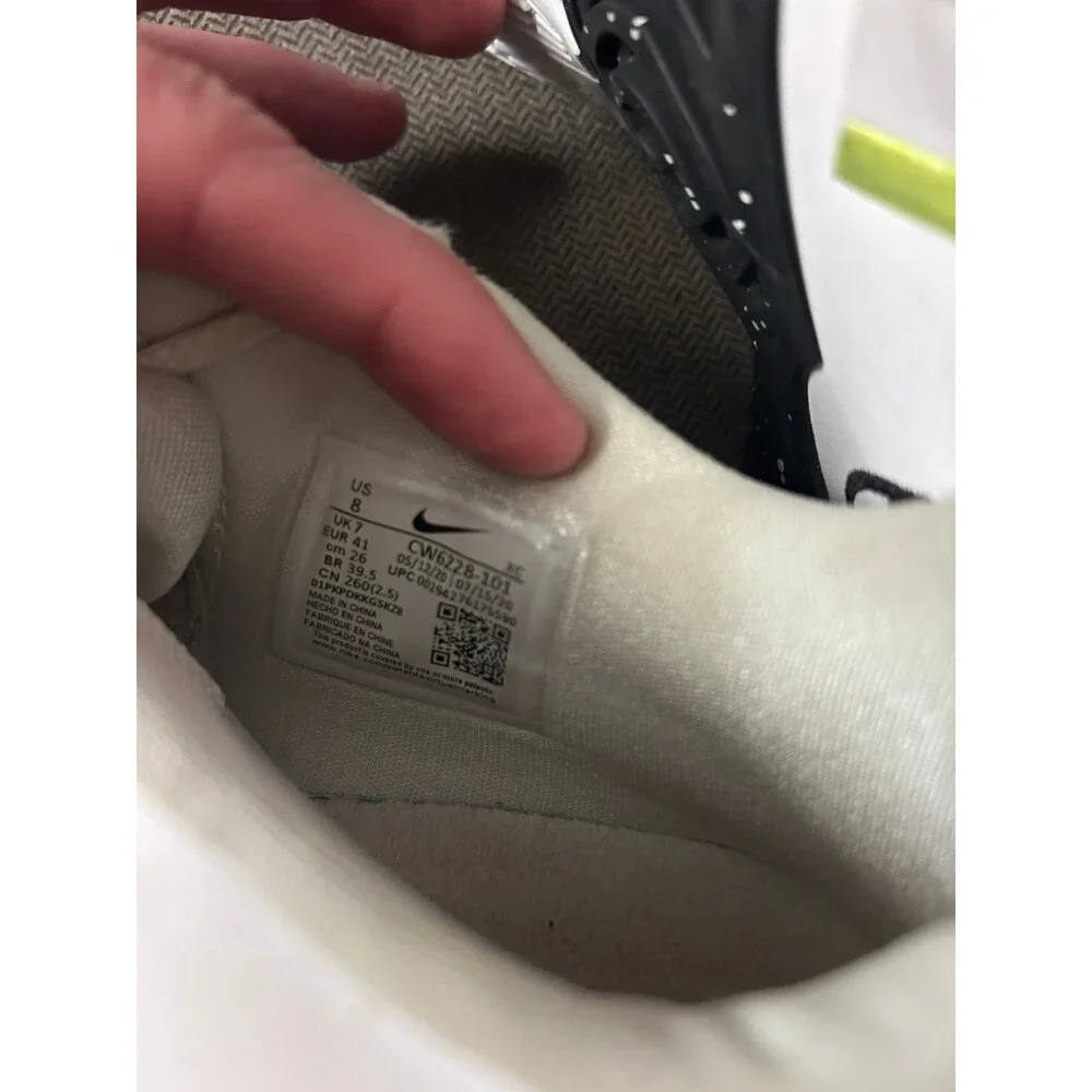 Nike Kyrie Basketball Shoes Men 8